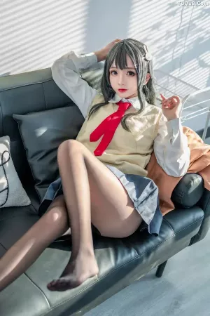 Coser美女日奈娇 No.035 – 麻衣校服 主题写真 [73P]