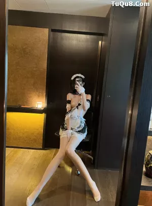 XRFW0323 秀人番外 葛征GeZheng) - 白丝女仆超性感套装 主题写真[36P]
