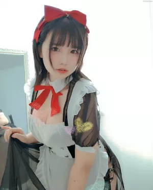 B站主播阿半今天很开心No.005 – 女仆 主题写真 [8P]