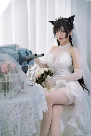 Coser美女BANBANKO半半子No.007 – 愛宕花嫁 白花的誓言 [29P]