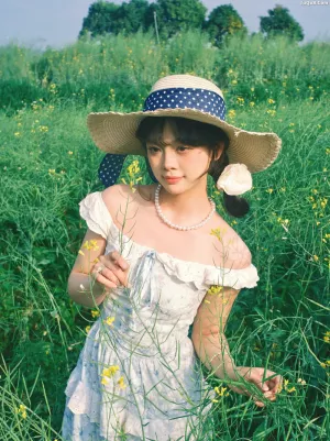 [YITUYU艺图语]No.20260395_03.12 春日油菜花 波米儿 [11P]