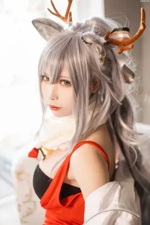 二次元博主爱老师_PhD-No.029 - 明日方舟 黑 厚礼圣诞 主题写真 [26P]