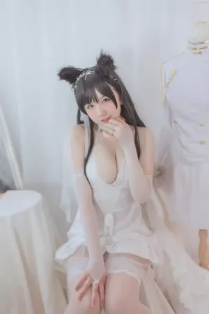 B站主播阿半今天很开心No.013 – 爱宕婚纱 主题写真 [36P]