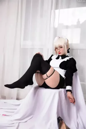 Coser美女洛璃LoLiSAMA.009 - BX女仆 主题写真 [40P]