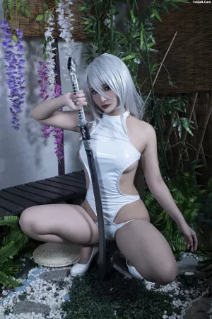 Coser美女洛璃LoLiSAMA.092 - 尼尔 A2白色竞泳 [60P]