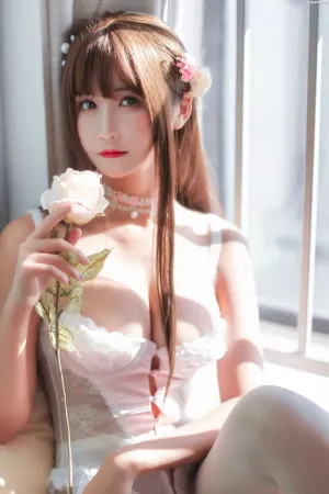 国产Coser美女三度_69-No.039 – 白丝芭蕾 主题写真 [20P]