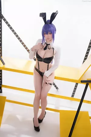 Coser美女星之迟迟No.266 – 2025-2-B 画师同人 尤娜兔女郎 主题写真 [28P]