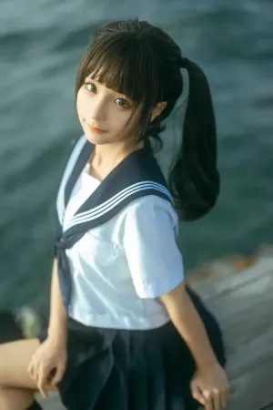 Coser美女蠢沫沫No.209 – 《海风》 主题写真 [19P]