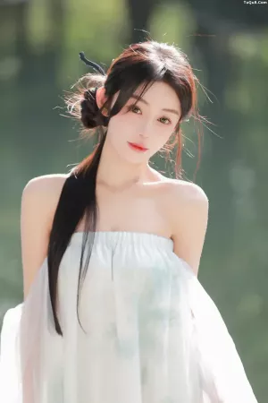 [YITUYU艺图语]No.20250621_03.21 隰有荷华 一同 [37P]