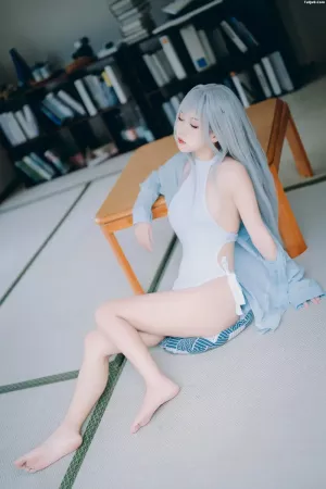 人气Coser美女萌芽儿o0-No.056 白泳装 主题写真 [25P]