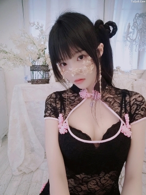 动漫博主桜桃喵No.217 - 蕾丝旗袍 主题写真 [20P]