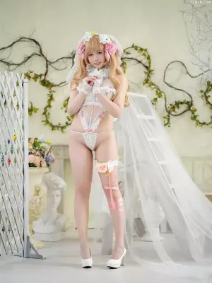 Coser美女麻花麻花酱 No.013 - 天命之子 赫葵特 主题写真 [28P]