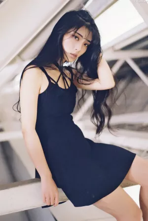 [YITUYU艺图语]No.20250336_02.20 不加思索 婷哥  [18P]