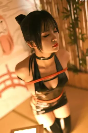 Coser美女洛璃LoLiSAMA.100 - 忍者 [30P]