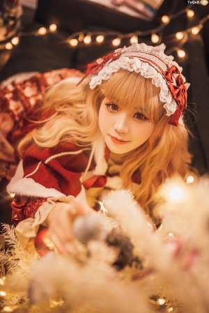 Coser美女miko酱ww No.063  - 暖屋里的少女 主题写真 [16P]