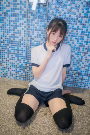 动漫博主Kitaro绮太郎No.035 – 湿身体操服 主题写真 [45P]