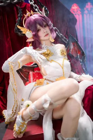 人气Coser美女_九柒喵_No.009 龙姬 主题写真 [32P]