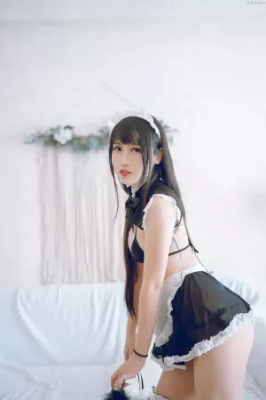 Coser美女不呆猫 NO.012 《女仆》 主题写真 [71P]