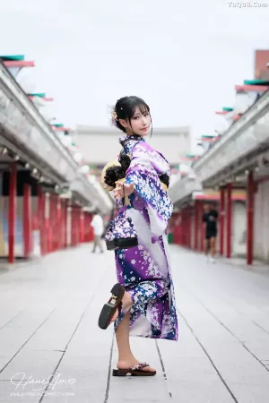 台湾Coser美女雨波_HaneAme-261 - 新年紫罗兰浴衣 主题写真 [110P]