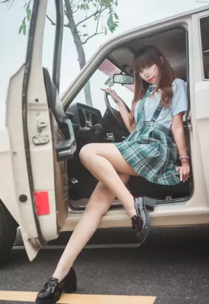 佛系Coser美女Money冷冷-No.008 – JK 主题写真 [8P]