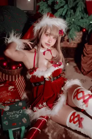 越南Cores美女PingPing-No.075 - Emma Xmas NIKKE [17P]