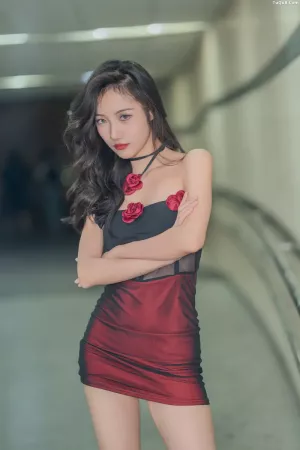 [YITUYU艺图语]No.20250260_02.10 隧道倩影 o1ne万  [22P]