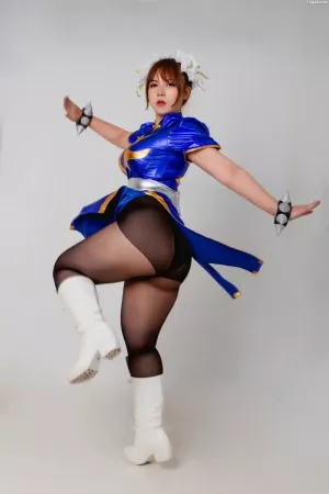 越南Coser美女Uy Uy - No.003 Chun-Li 主题写真 [53P]