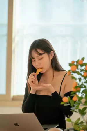 韩国正妹模特Myua-No.017 - Korean Realgraphic NO.18 主题写真 [56P]