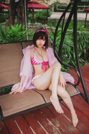 动漫博主_周叽是可爱兔兔_No.022 – 圣人惠水着 主题写真 [19P]