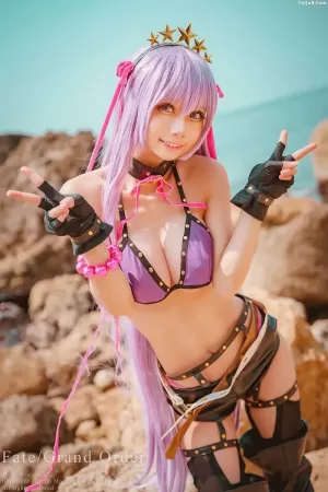 台湾Coser美女_沖田凜花Rinka_No.009 – FateGrand Order – BB 水着 [12P]