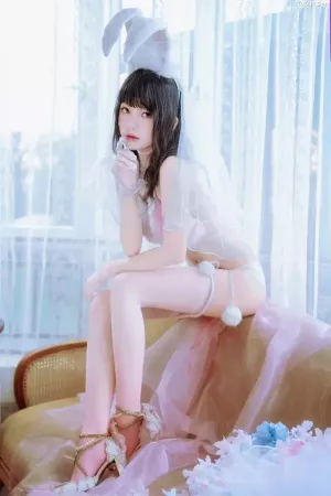 动漫博主桜桃喵No.228 - 花嫁兔 主题写真 [54P]