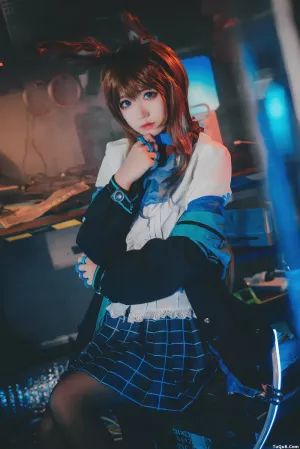 动漫博主_猫君君MaoJun_No.010 – 明日方舟 阿米娅 主题写真 [52P]