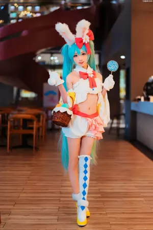 动漫博主Kitaro绮太郎No.058 – 初音兔女郎 主题写真 [9P]
