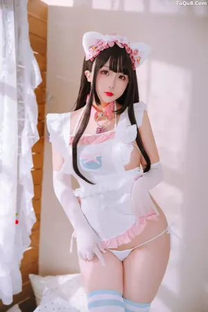 Coser美女日奈娇 No.137 – 兔尾女仆  主题写真 [121P]