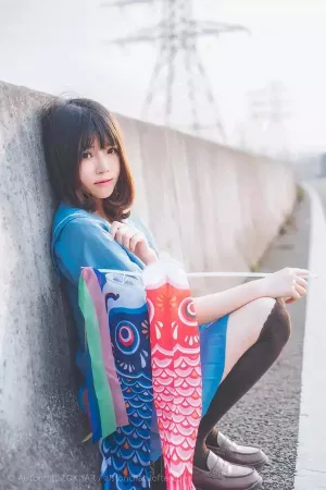 动漫博主桜桃喵No.023 - 《风筝》 主题写真 [10P]