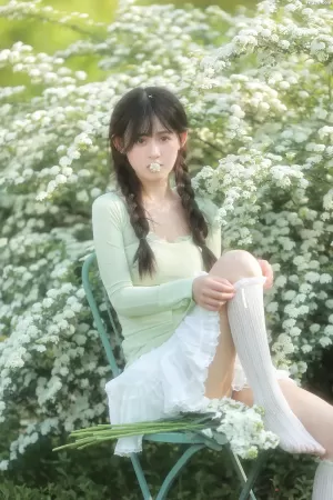 [YITUYU艺图语]No.20260158_01.22 阳光下 小桃 [16P]