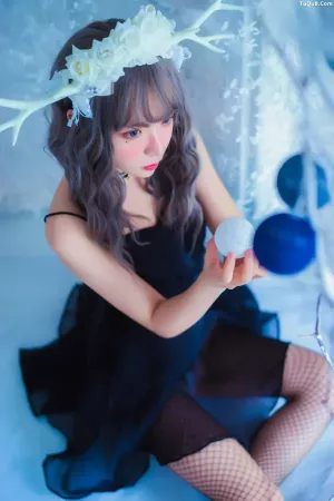 Coser美女疯猫ss No.038 - 黑裙网袜 主题写真 [25P]