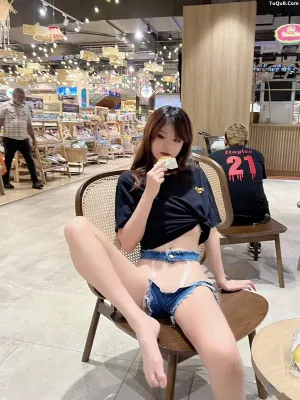 XRFW-B046 秀人番外 就是阿朱啊 便利店 主题写真 [25P]