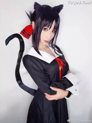 台湾Coser美女：雨波_HaneAme - 029 - Kaguya Sama Wa Kokurasetai主题写真[9P]