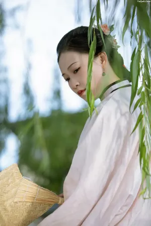 [YITUYU艺图语]No.20250364_02.23 柳稍 真真  [23P]