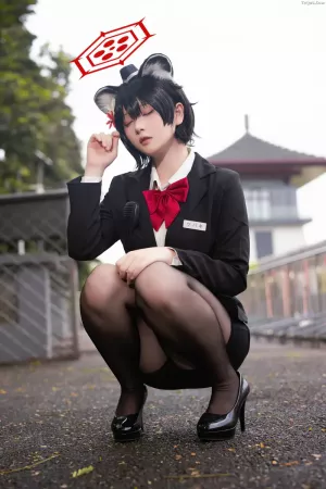 动漫博主_屿鱼Yukako_No.010 – 椿 主题写真 [13P]