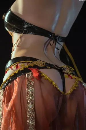 Coser美女Genji云溪溪No.032 - 奶桃桃 深渊舞娘 主题写真 [46P]
