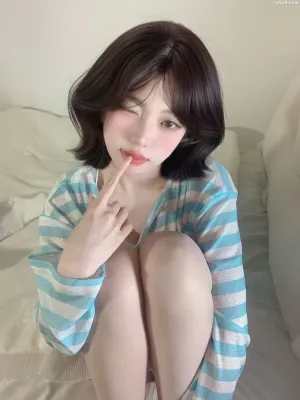 国产Coser美女_真宝_No.007 居家女友 主题写真 [99P]